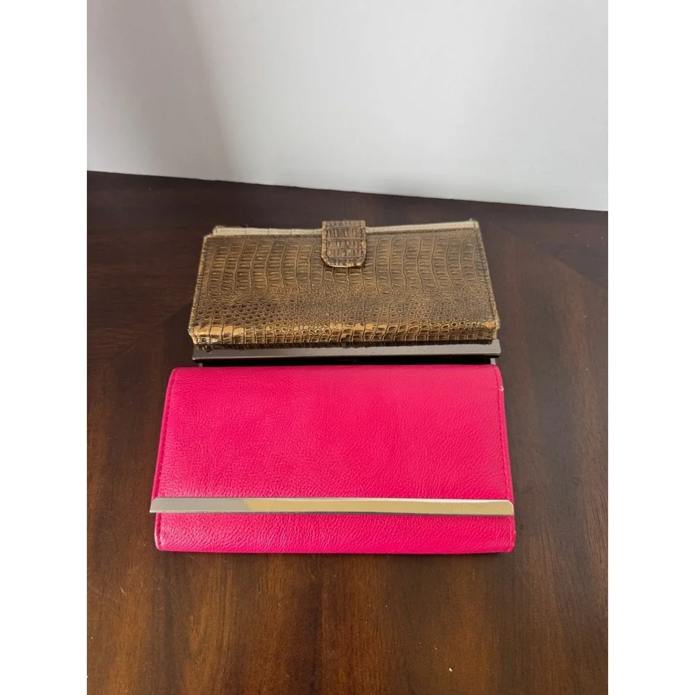 Set of Two Wallets Pink Clutch Style Card Slots‎ Compartments